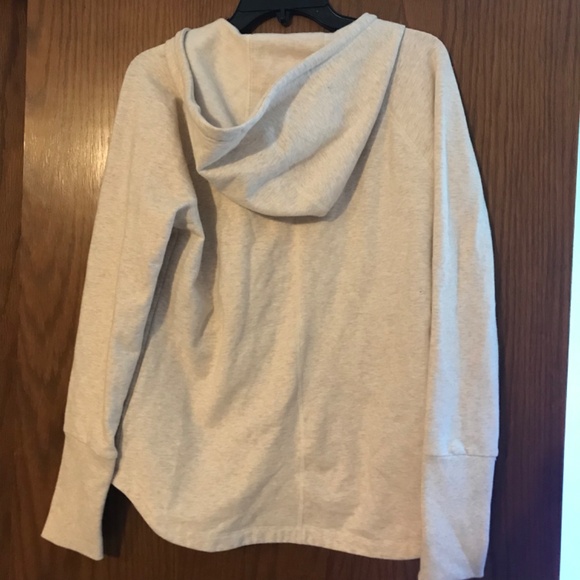 The North Face Light beige Hoodie Jacket Large new - Picture 9 of 11